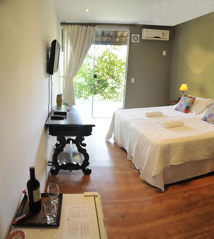 Altos De Santa Teresa Guest house