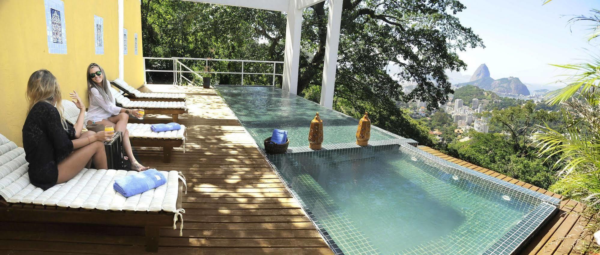 Guest house Altos De Santa Teresa 2*